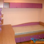 Ліжко з висувними ящиками і декоративної надбудовою, стіл під підвіконня